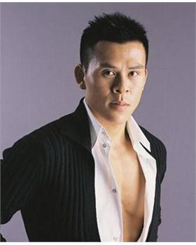 高峰演员个人资料简介,影视界多面手，才华横溢的演技派明星